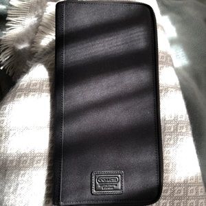 Coach Fabric Clutch/Zip Wallet(?)